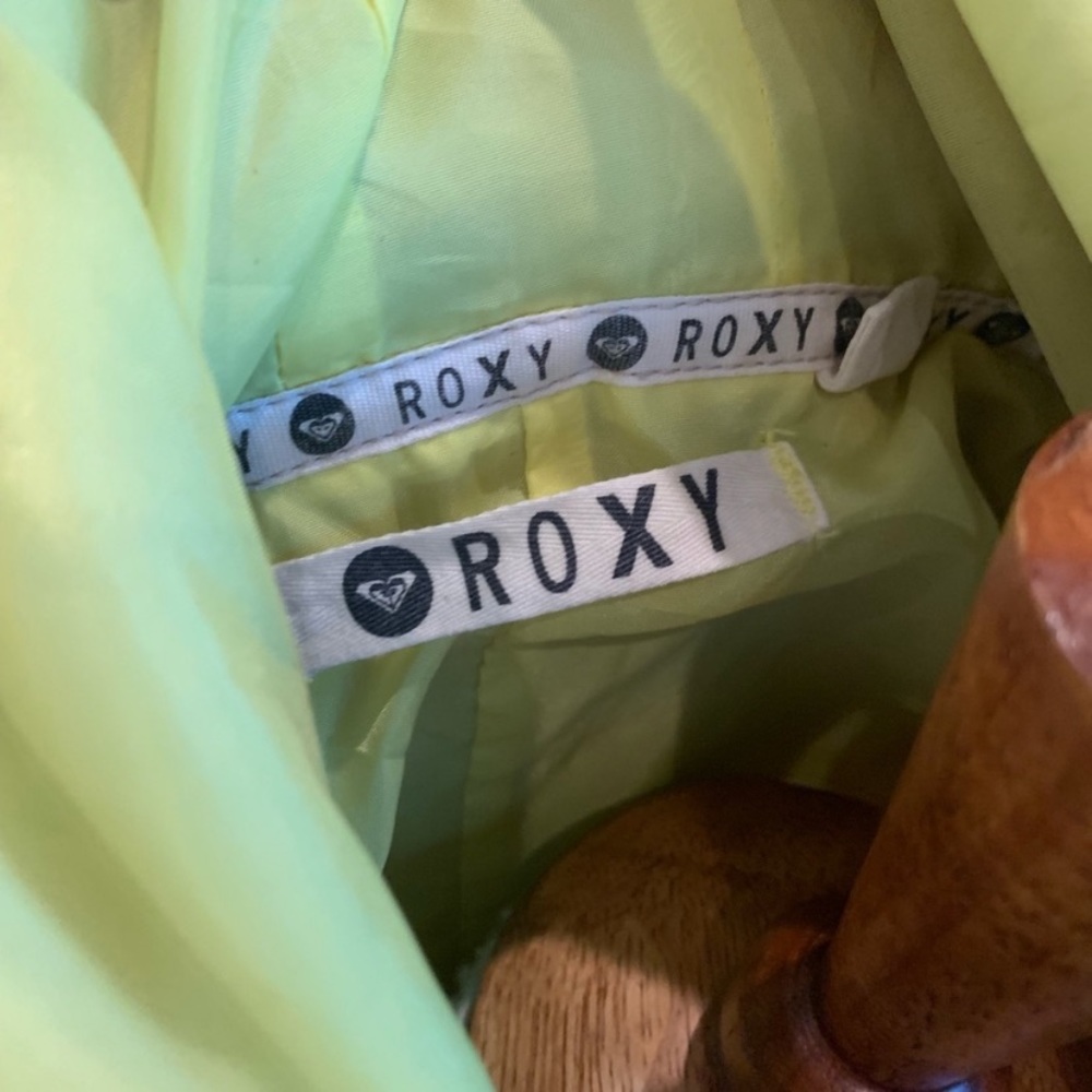 Roxy Raincoat Euc Bright Yellow Lining! - image 3